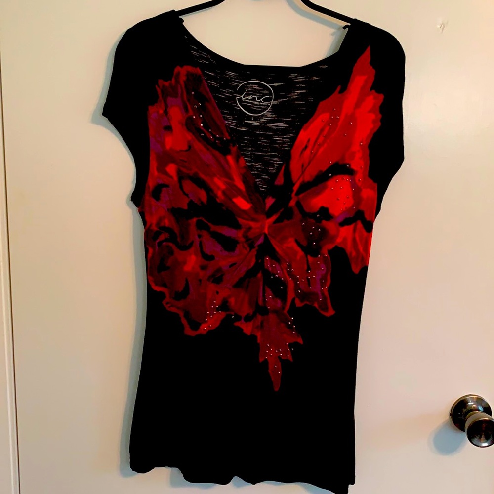Cute Black Floral T-shirt